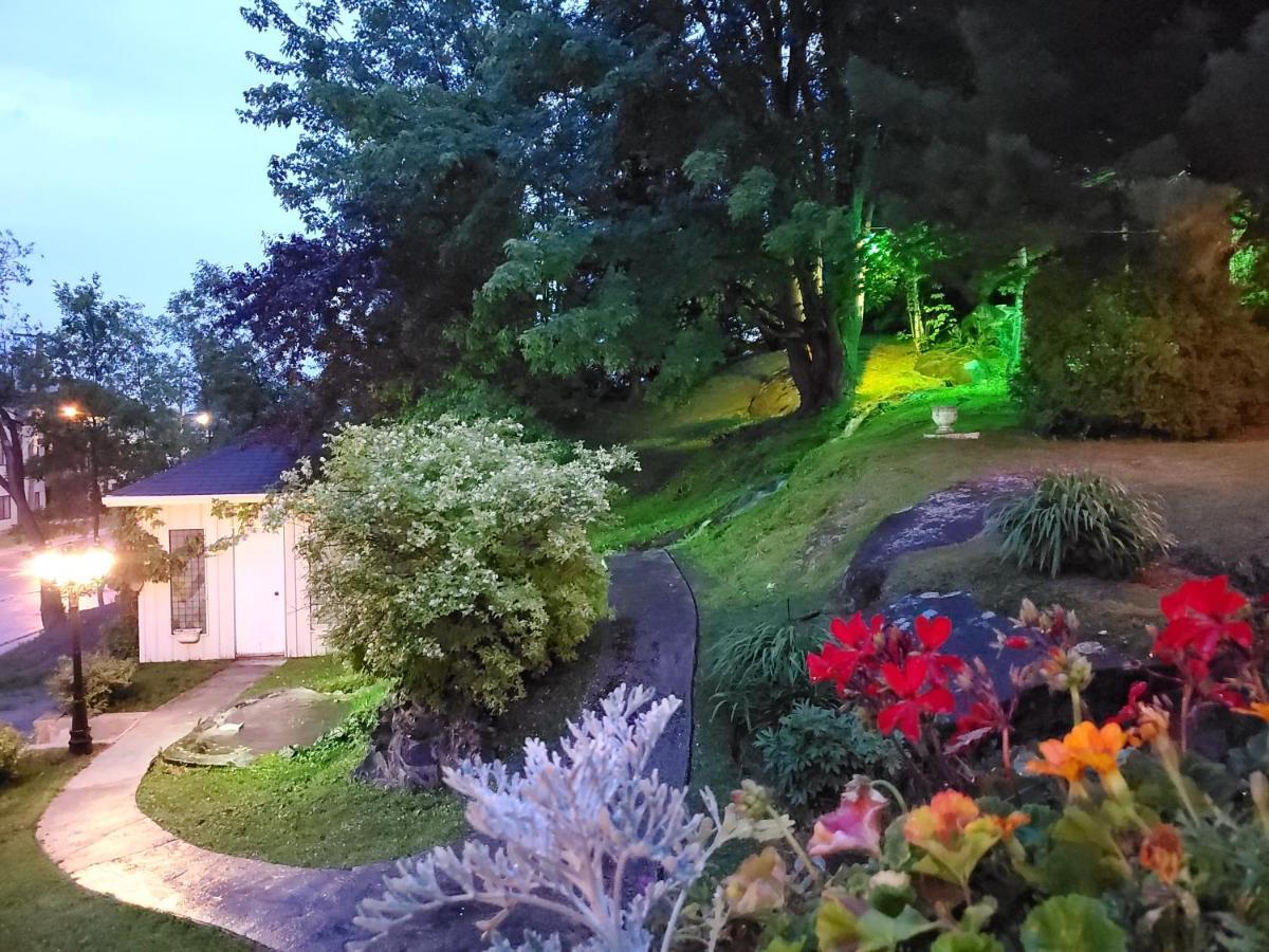 Gite Au P'Tit Manoir B&B Saguenay Zewnętrze zdjęcie